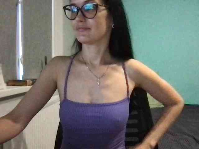 MilaBi-192569 webcam