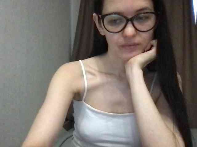 MilaBi-192569 webcam