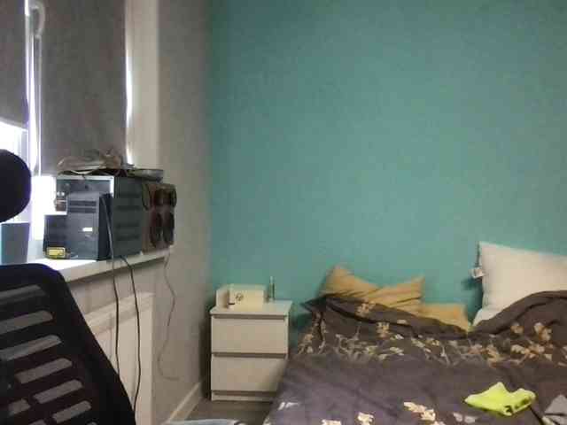 MilaBi-192569 webcam