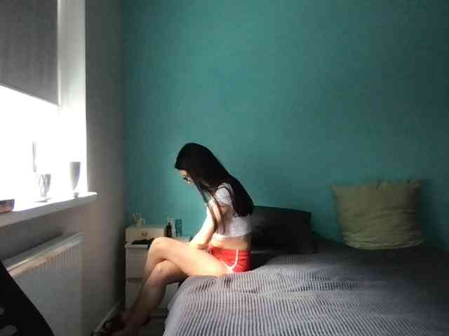MilaBi-192569 webcam