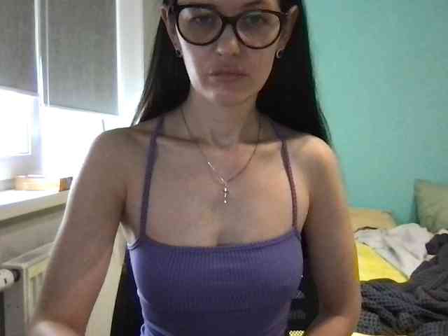 MilaBi-192569 webcam