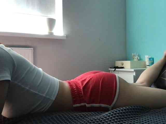 MilaBi-192569 webcam