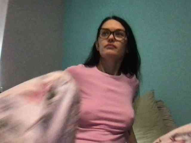 MilaBi-192569 webcam