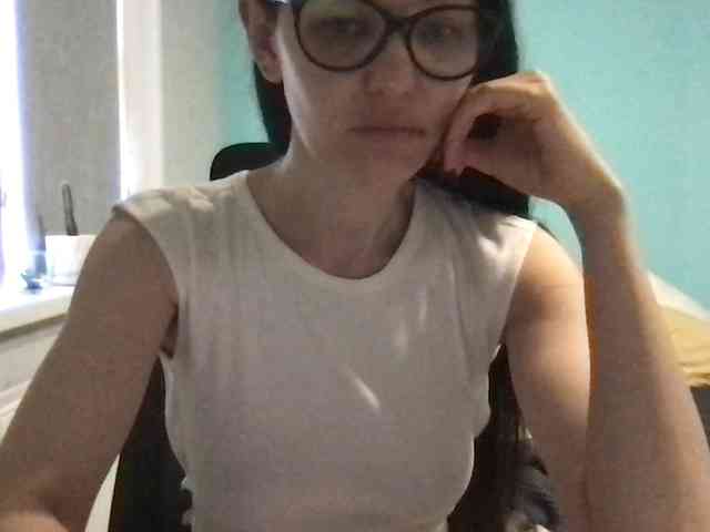MilaBi-192569 webcam