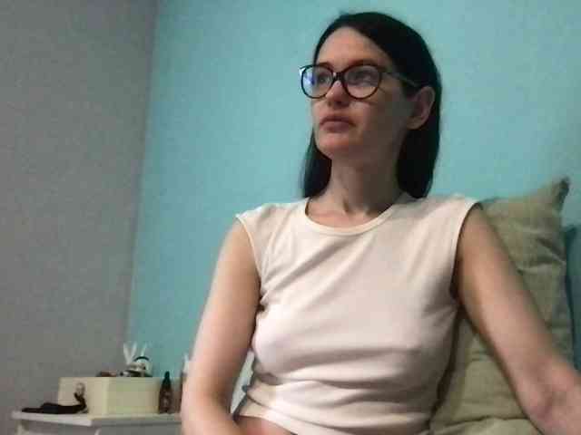 MilaBi-192569 webcam