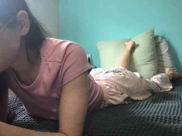 MilaBi-192569 webcam