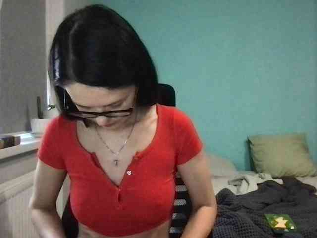 MilaBi-192569 webcam