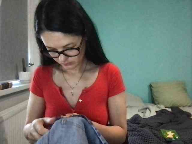 MilaBi-192569 webcam
