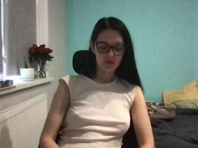 MilaBi-192569 webcam