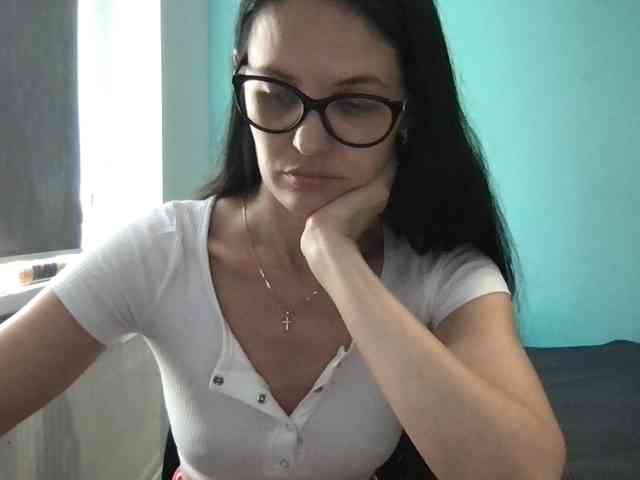 MilaBi-192569 webcam