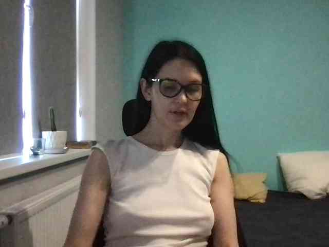 MilaBi-192569 webcam