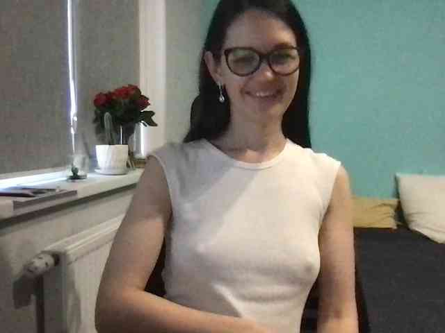 MilaBi-192569 webcam