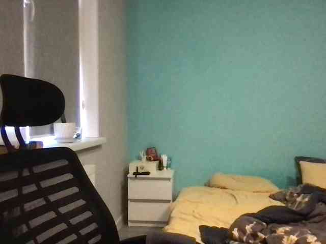 MilaBi-192569 webcam