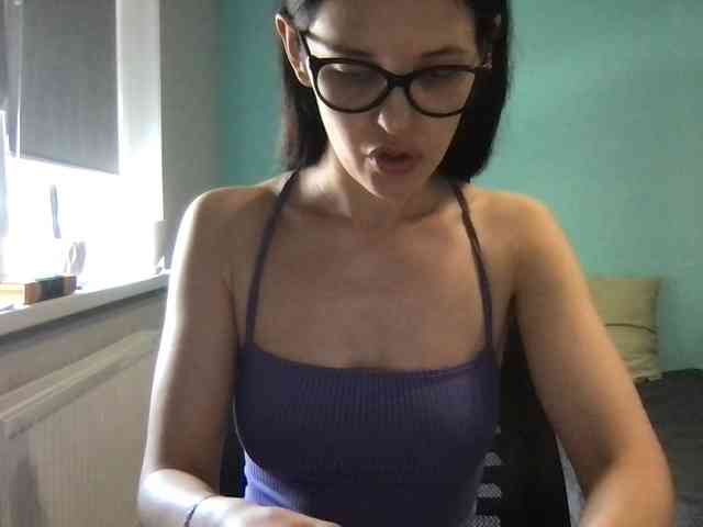MilaBi-192569 webcam