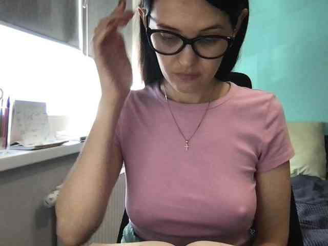 MilaBi-192569 webcam