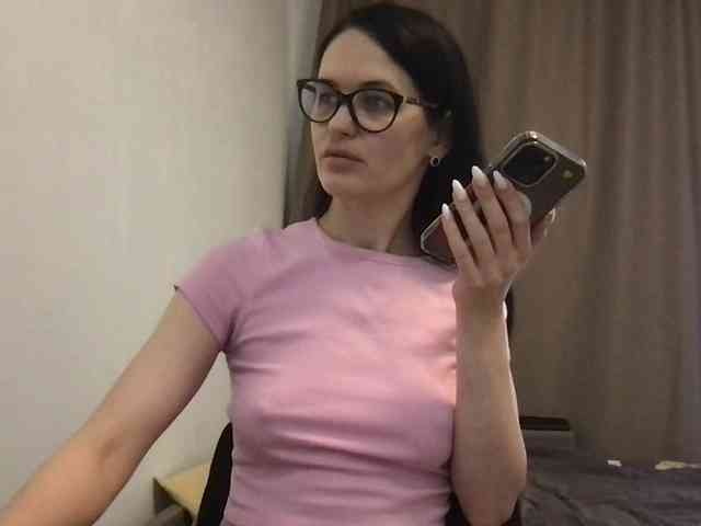 MilaBi-192569 webcam