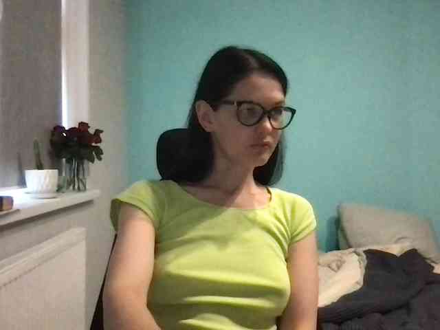 MilaBi-192569 webcam
