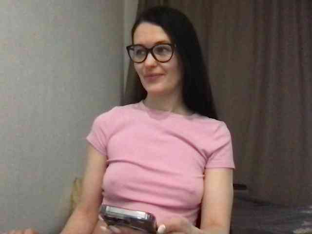 MilaBi-192569 webcam