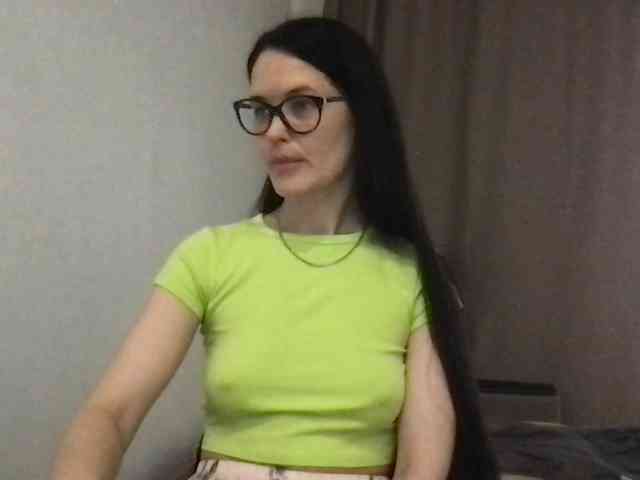 MilaBi-192569 webcam