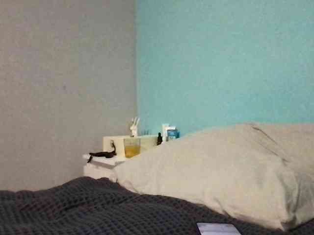 MilaBi-192569 webcam