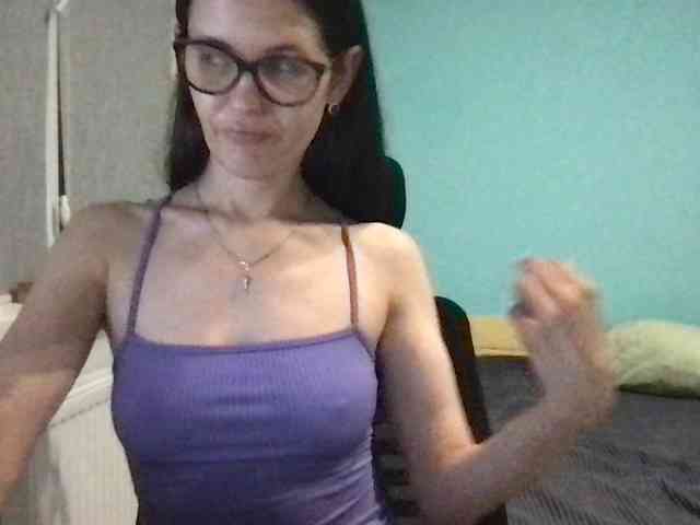 MilaBi-192569 webcam