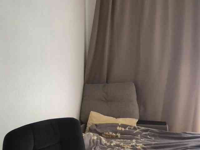 MilaBi-192569 webcam