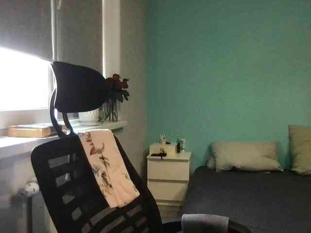 MilaBi-192569 webcam