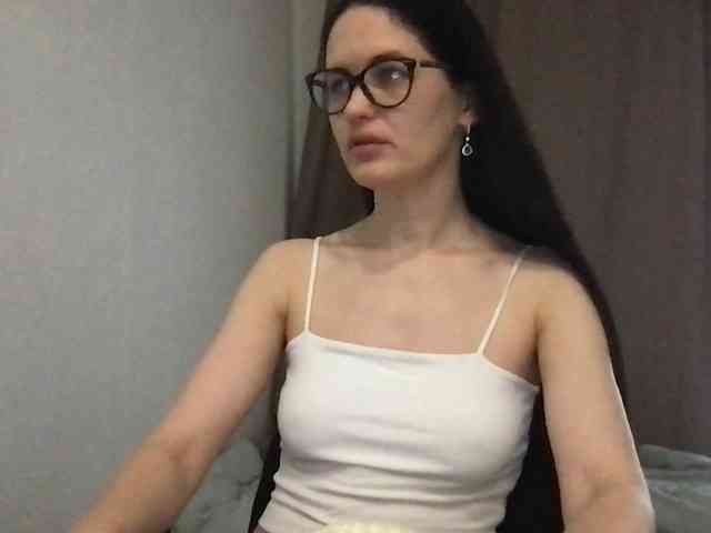 MilaBi-192569 webcam