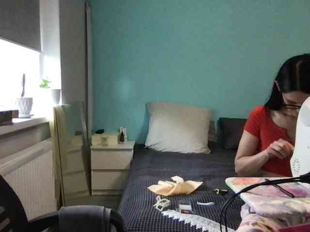 MilaBi-192569 webcam