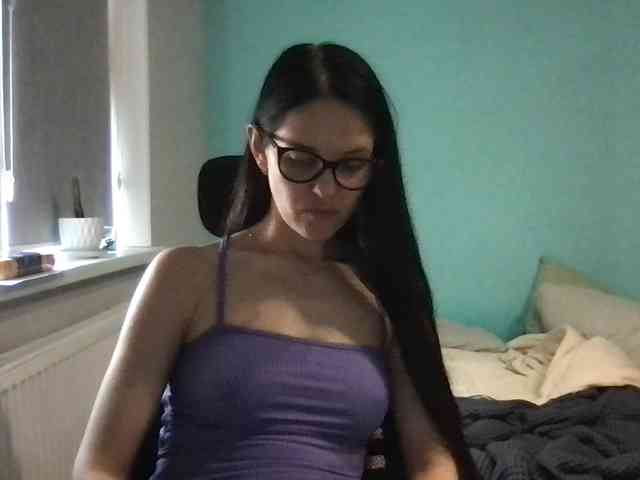 MilaBi-192569 webcam
