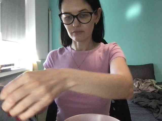 MilaBi-192569 webcam
