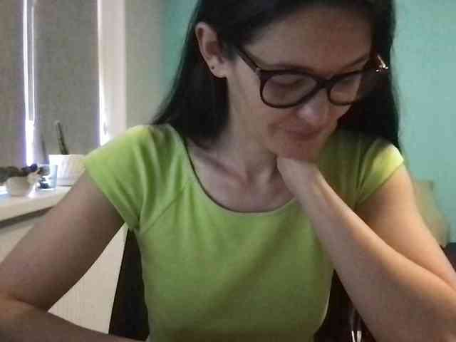 MilaBi-192569 webcam