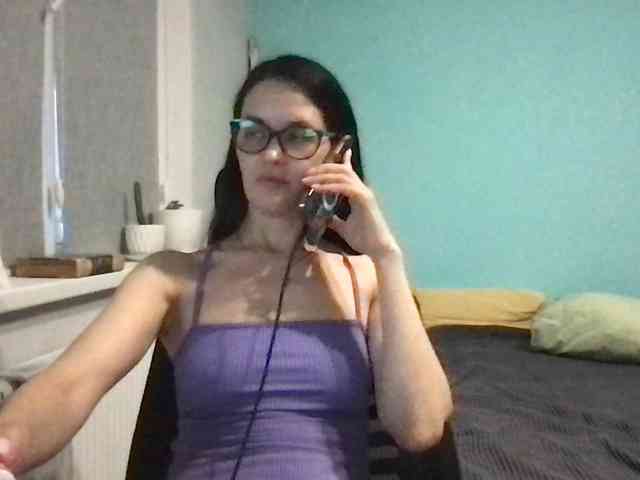 MilaBi-192569 webcam