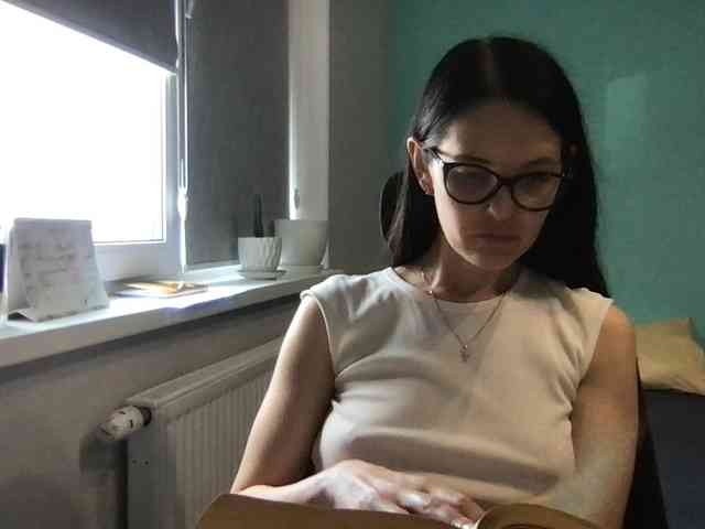 MilaBi-192569 webcam