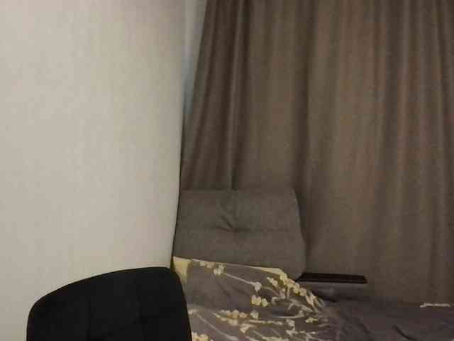 MilaBi-192569 webcam