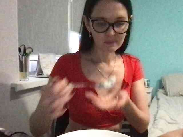MilaBi-192569 webcam