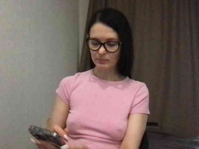 MilaBi-192569 webcam