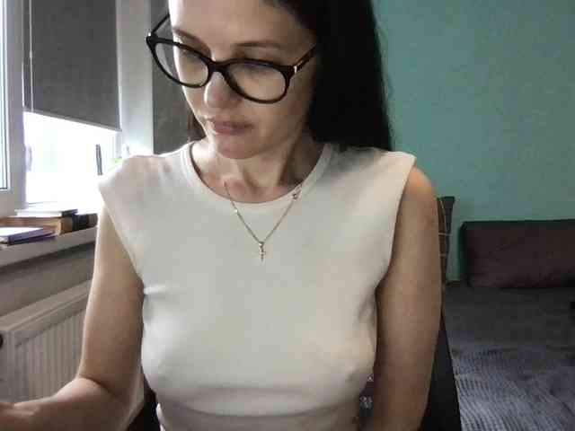 MilaBi-192569 webcam
