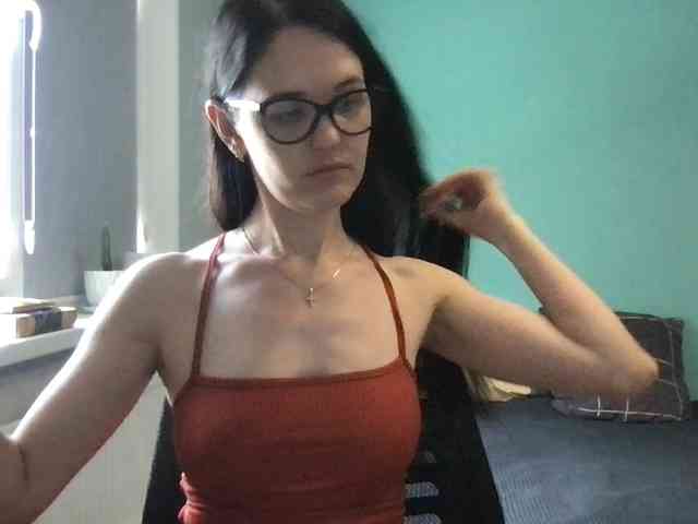 MilaBi-192569 webcam