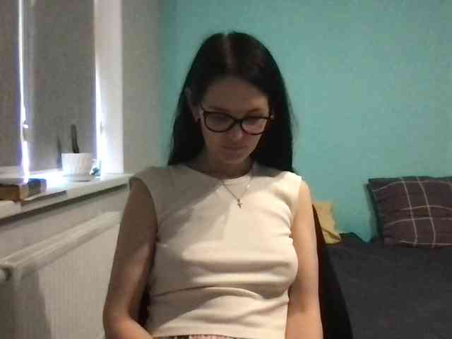 MilaBi-192569 webcam