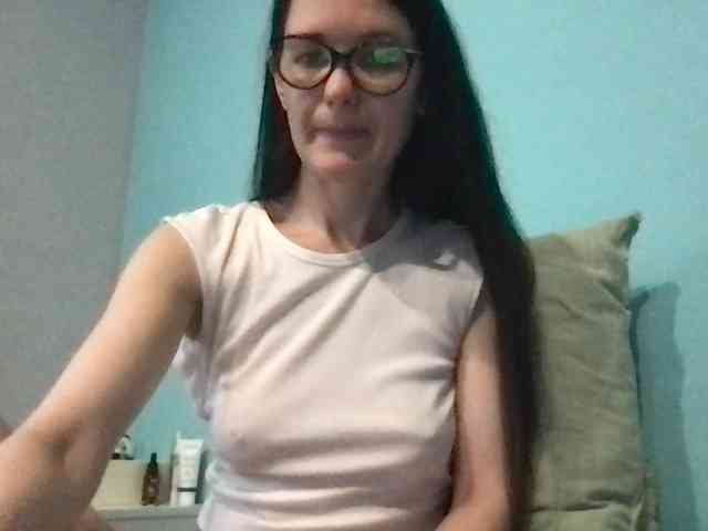 MilaBi-192569 webcam
