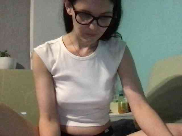 MilaBi-192569 webcam