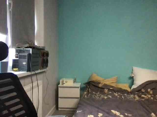 MilaBi-192569 webcam