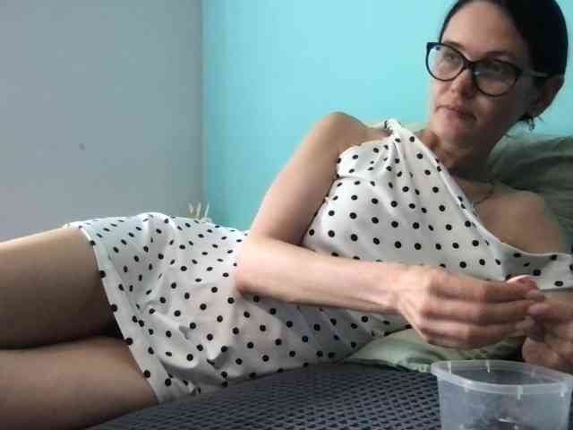 MilaBi-192569 webcam