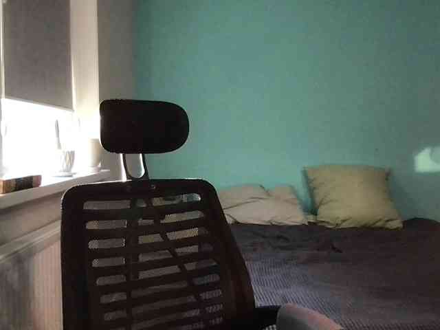 MilaBi-192569 webcam