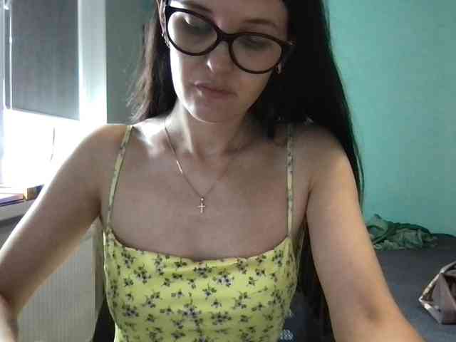 MilaBi-192569 webcam