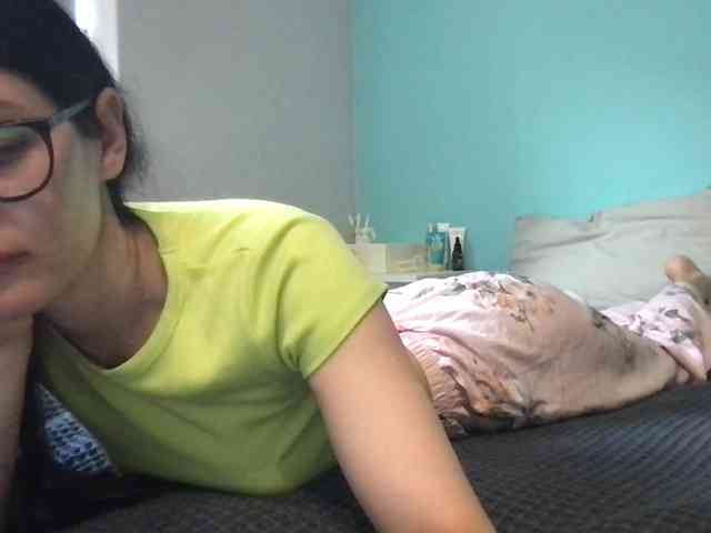 MilaBi-192569 webcam