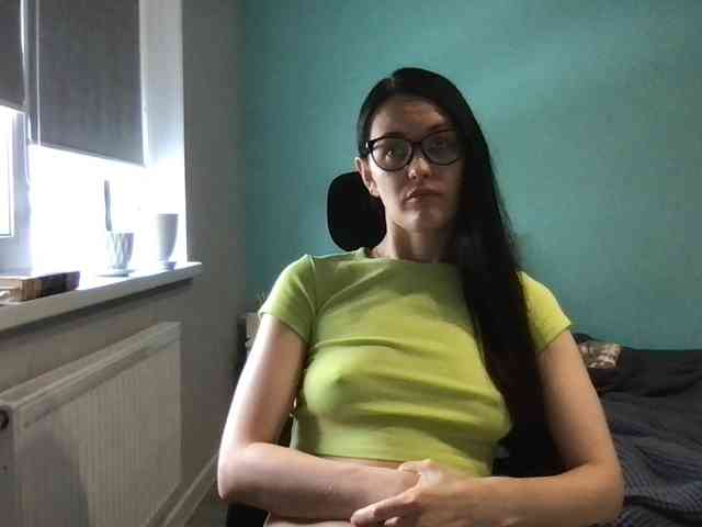 MilaBi-192569 webcam