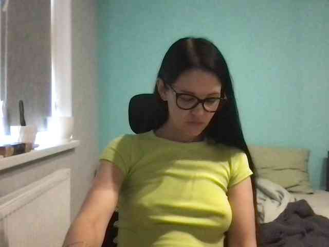 MilaBi-192569 webcam
