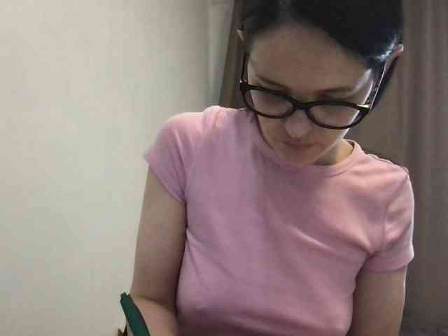 MilaBi-192569 webcam